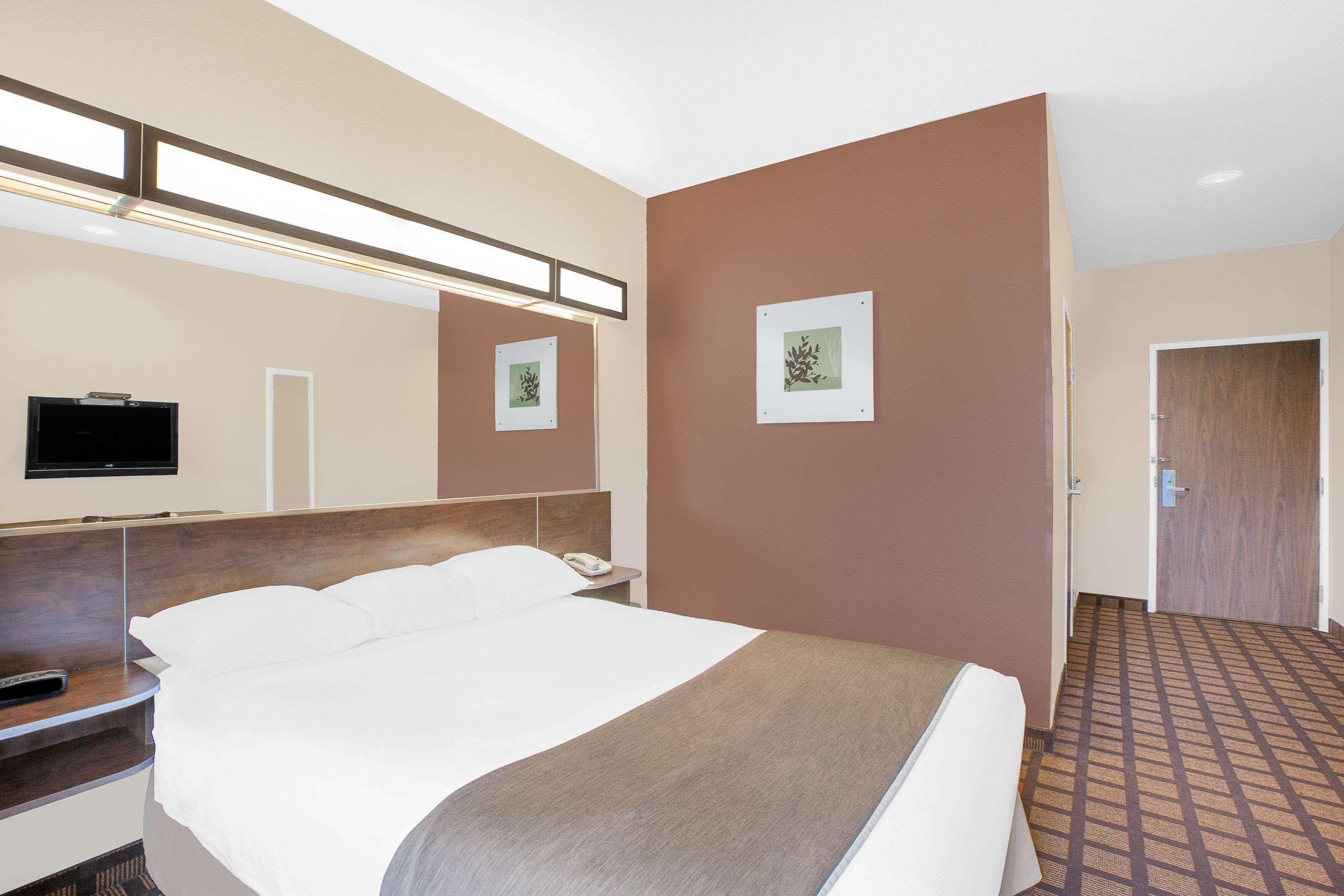 Microtel Inn & Suites By Wyndham Конуэй Экстерьер фото